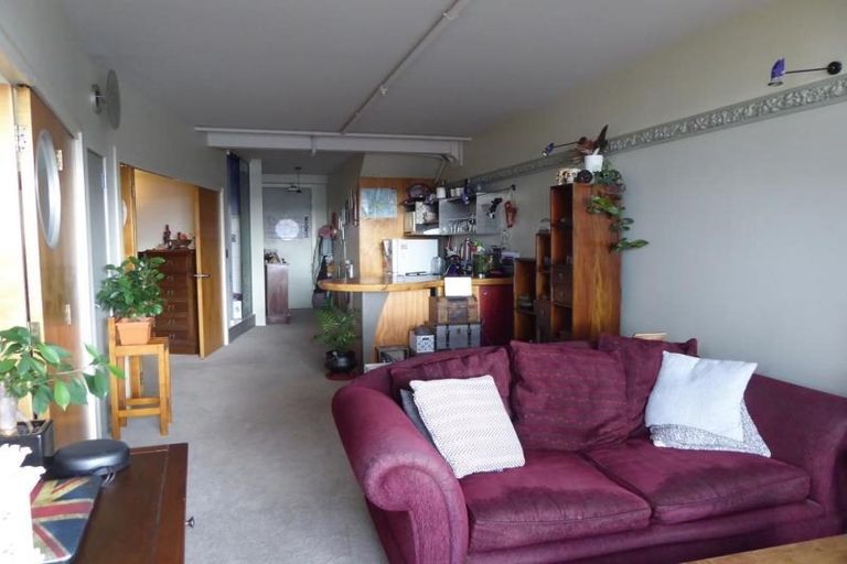 Photo of property in Qba Apartments, 3d/51 Webb Street, Mount Cook, Wellington, 6011