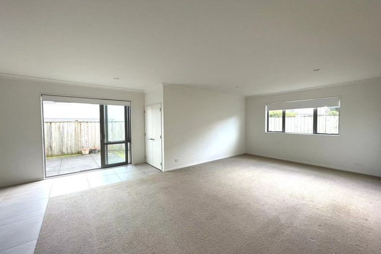 Photo of property in 3 Mccathie Drive, Flat Bush, Auckland, 2019