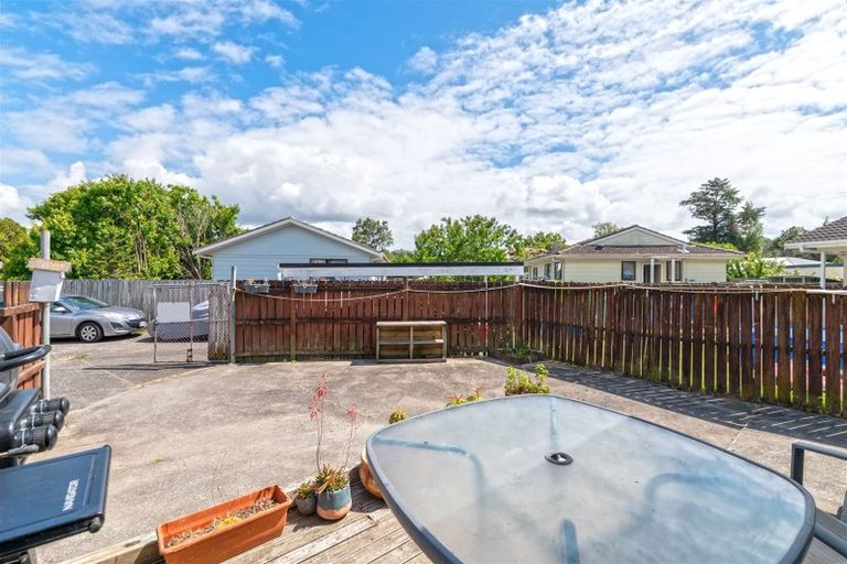 Photo of property in 10 Hillman Place, Ranui, Auckland, 0612