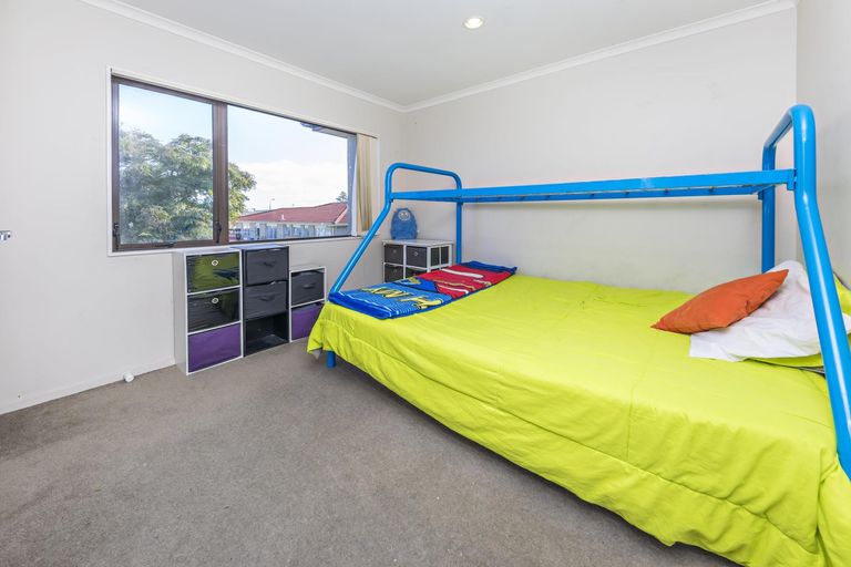 Photo of property in 65 Naylors Drive, Mangere, Auckland, 2022
