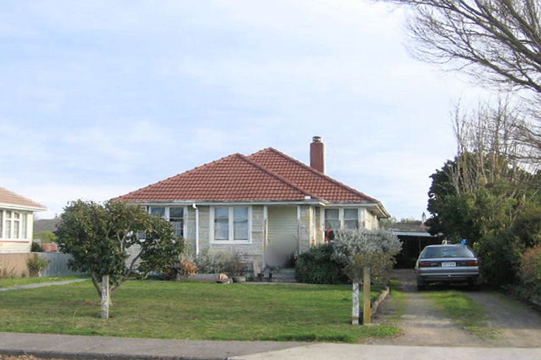 Photo of property in 1015 Hood Street, Mayfair, Hastings, 4122