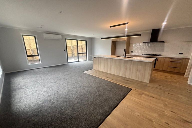 Photo of property in 33 Coptic Terrace, Pokeno, 2402