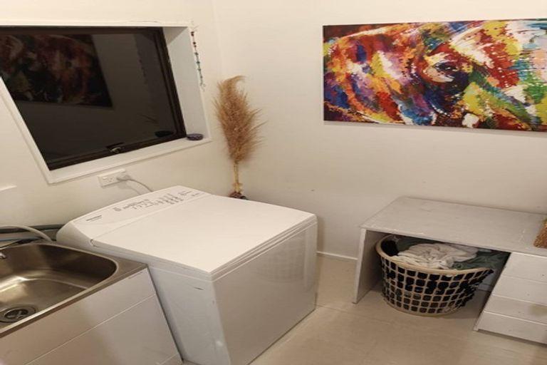 Photo of property in 41c Langton Road, Stanmore Bay, Whangaparaoa, 0932