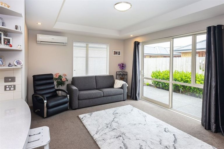 Photo of property in 3/12 Nicholls Road, Halswell, Christchurch, 8025