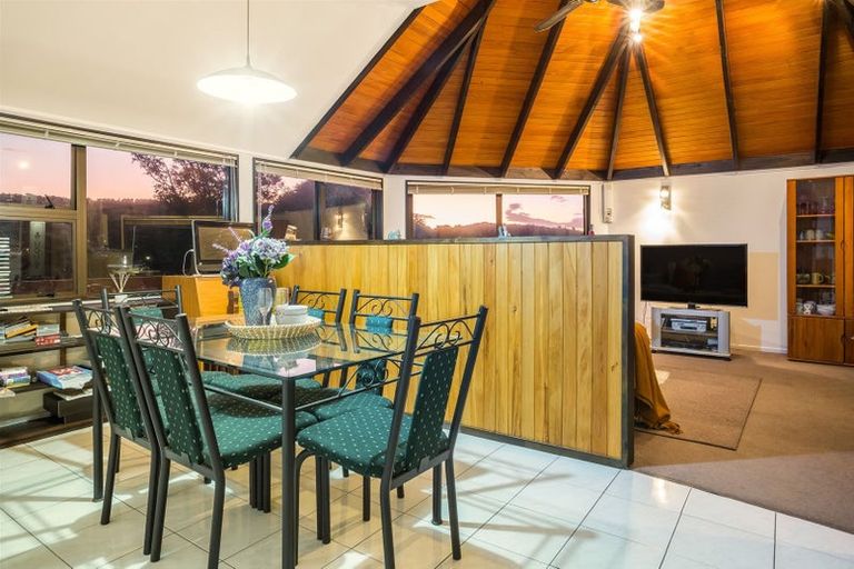 Photo of property in 5 The Haven, Whitby, Porirua, 5024