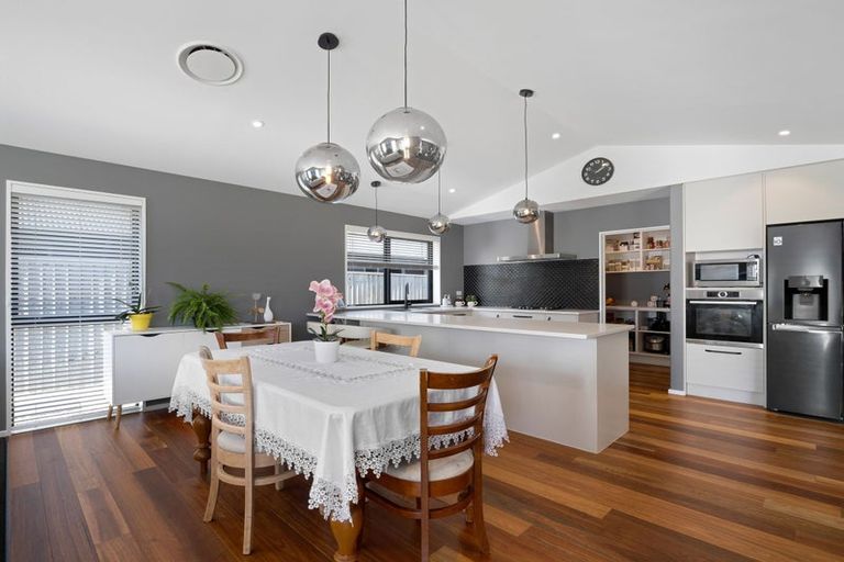 Photo of property in 5 Feather Place, Rolleston, 7615