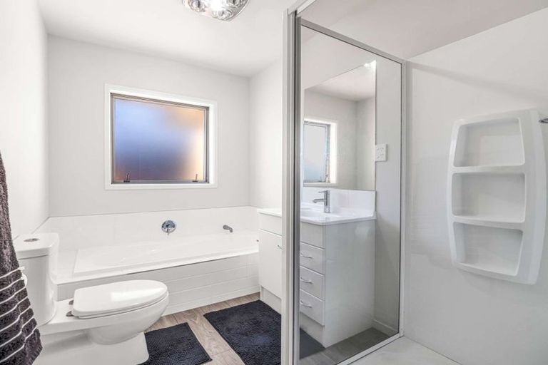 Photo of property in 49 Bradbury Avenue, Rolleston, 7614