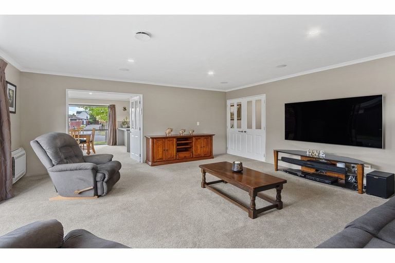 Photo of property in 15 Globe Bay Drive, Templeton, Christchurch, 8042