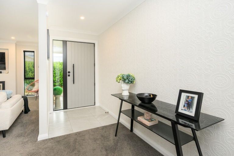 Photo of property in 6 Ngaio Street, West End, Palmerston North, 4412
