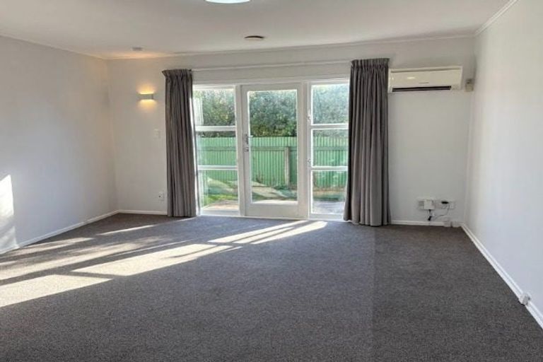 Photo of property in 132 Martin Street, Wallaceville, Upper Hutt, 5018
