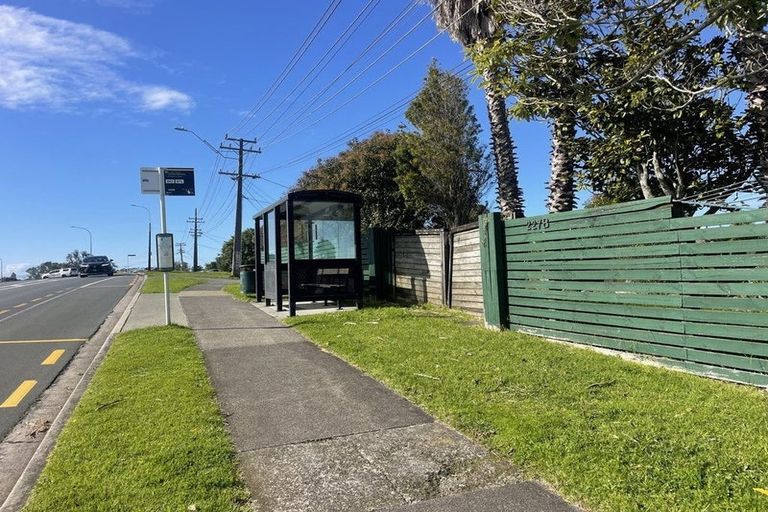 Photo of property in 2/227 Sunset Road, Sunnynook, Auckland, 0632