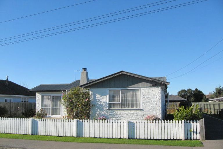 Photo of property in 17a Swift Street, Belfast, Christchurch, 8051