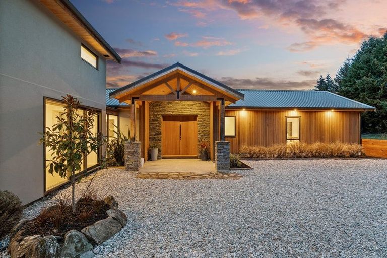 Photo of property in 62 Morven Ferry Road, Arrow Junction, Queenstown, 9371