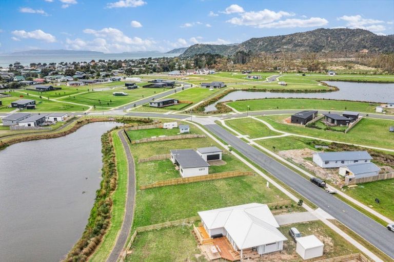 Photo of property in 208 Hamiora Street, Matarangi, 3592