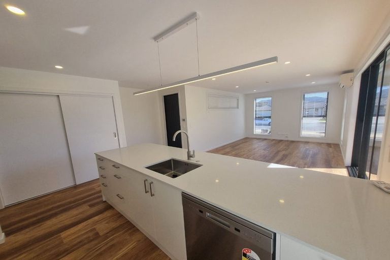 Photo of property in 123 Wairau Drive, Tikipunga, Whangarei, 0112