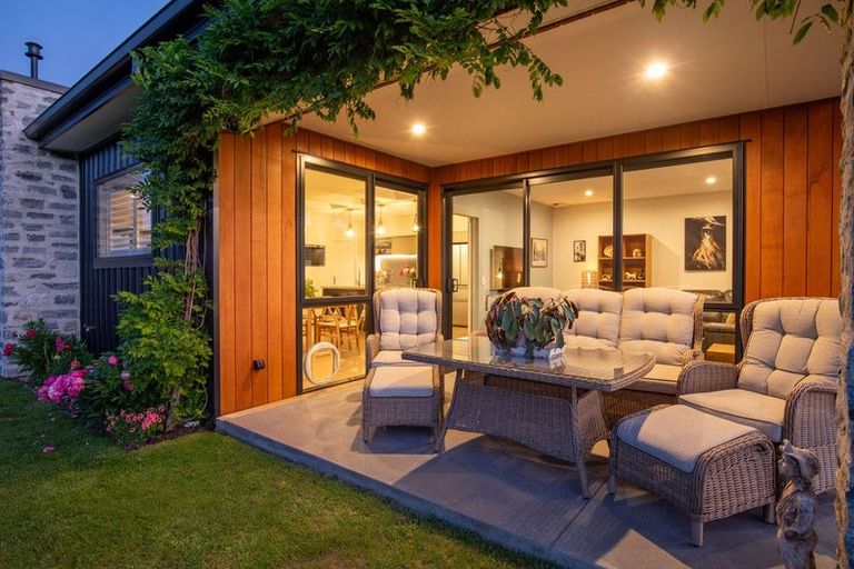 Photo of property in 12 Willoughby Place, Clyde, 9330