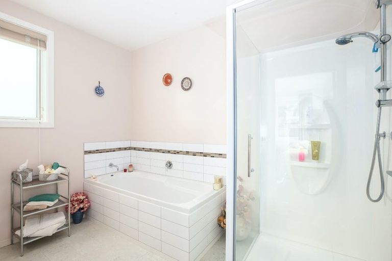 Photo of property in 61 James Cook Drive, Whitby, Porirua, 5024