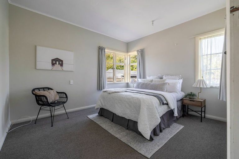 Photo of property in 27 Savage Crescent, West End, Palmerston North, 4412
