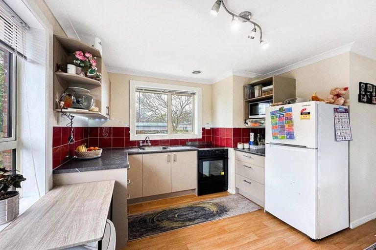 Photo of property in 20 Holland Street, Avonside, Christchurch, 8061