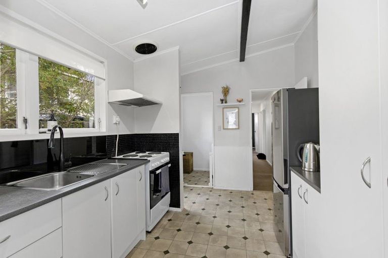 Photo of property in 14 Matariki Grove, Wainuiomata, Lower Hutt, 5014