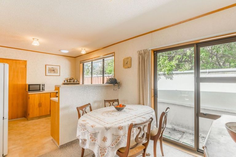 Photo of property in 7 Ngapotiki Street, Paraparaumu Beach, Paraparaumu, 5032