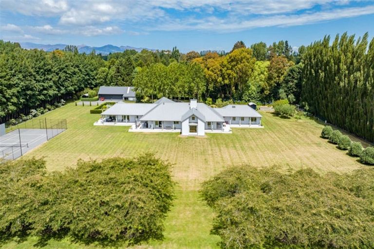Photo of property in 71 Hussey Road, Northwood, Christchurch, 8051