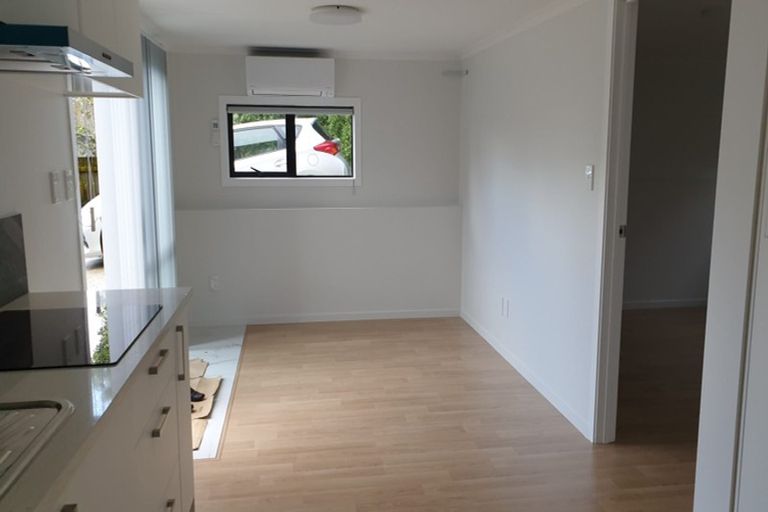 Photo of property in 24 Tamahere Drive, Glenfield, Auckland, 0629