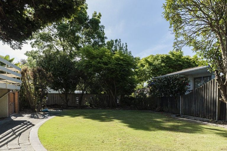Photo of property in 10 Hartford Street, Burnside, Christchurch, 8053