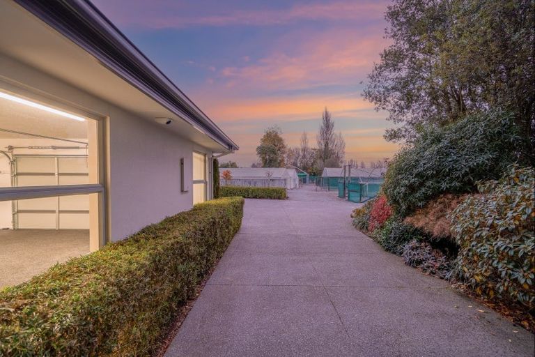 Photo of property in 664 Marshland Road, Ouruhia, Christchurch, 8083