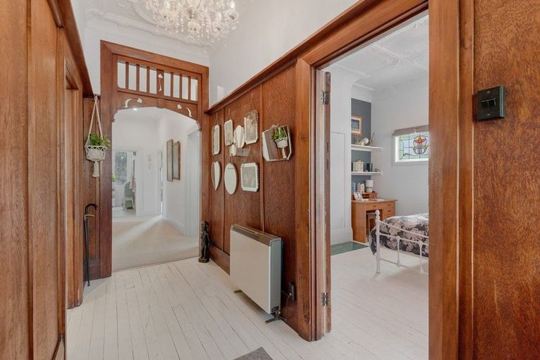 Photo of property in 14 Mataora Road, Kenmure, Dunedin, 9011