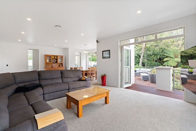 Photo of property in 117 Marine Drive, Sorrento Bay, Lower Hutt, 5013