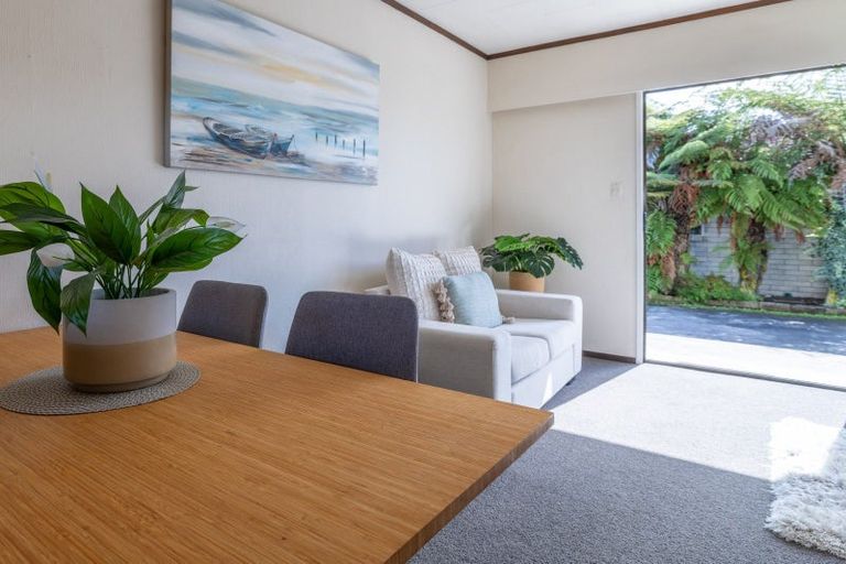 Photo of property in 9 Burns Street, Leamington, Cambridge, 3432