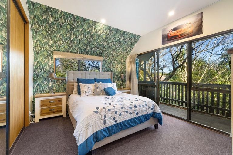 Photo of property in 5b Regency Crescent, Redwood, Christchurch, 8051