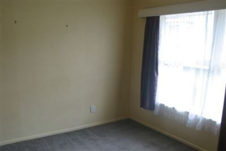 Photo of property in 2/59 Shakespeare Road, Milford, Auckland, 0620