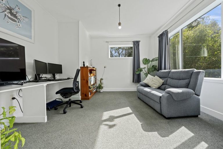 Photo of property in 85 Kaipara Coast Highway, Helensville, Kaukapakapa, 0871