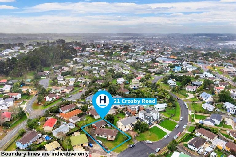 Photo of property in 21 Crosby Road, West Harbour, Auckland, 0618