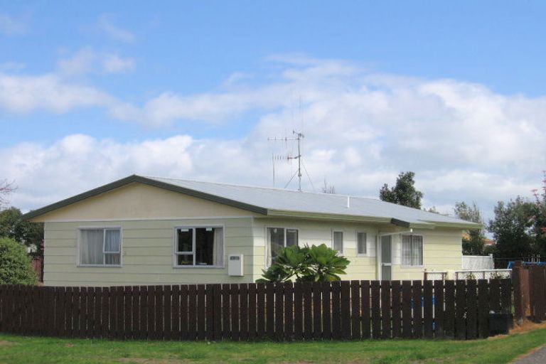Photo of property in 14 Tahara Crescent, Mount Maunganui, 3116
