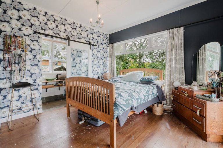 Photo of property in 114 Tuhikaramea Road, Dinsdale, Hamilton, 3204