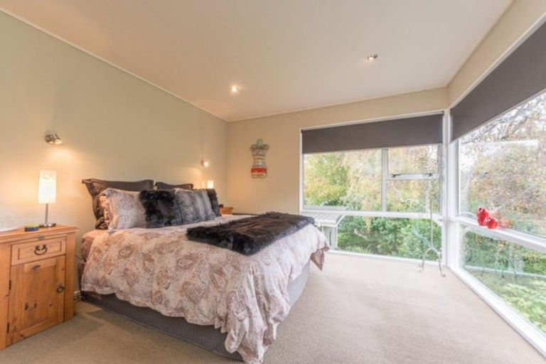 Photo of property in 422 Te Moana Road, Waikanae, 5036