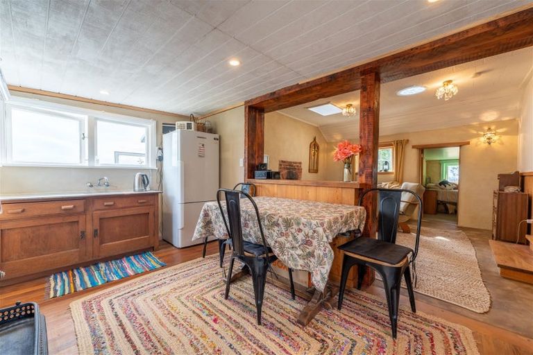 Photo of property in 67 Shag Point Road, Shag Point, Palmerston, 9482