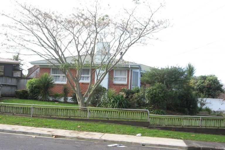 Photo of property in 30 Eddowes Street, Manurewa, Auckland, 2102