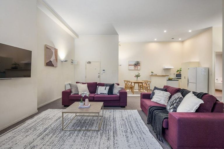 Photo of property in Tennyson Apartments, 18/25 Tennyson Street, Te Aro, Wellington, 6011