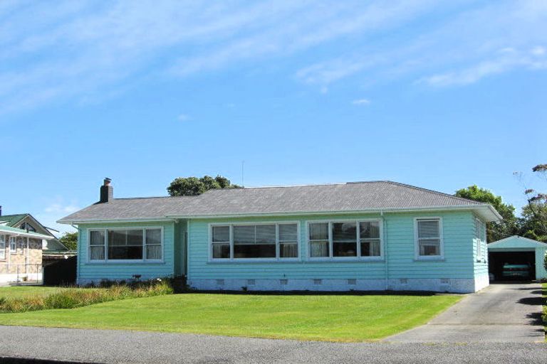 Photo of property in 122 Orowaiti Road, Westport, 7825