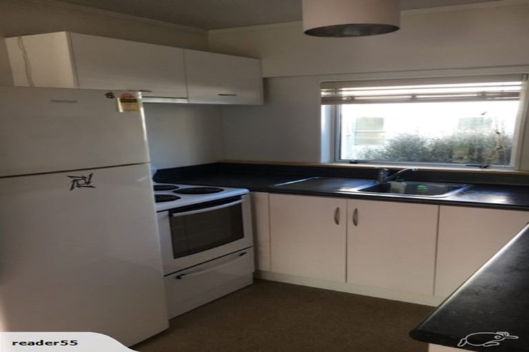 Photo of property in 74f6 Freyberg Street, Lyall Bay, Wellington, 6022