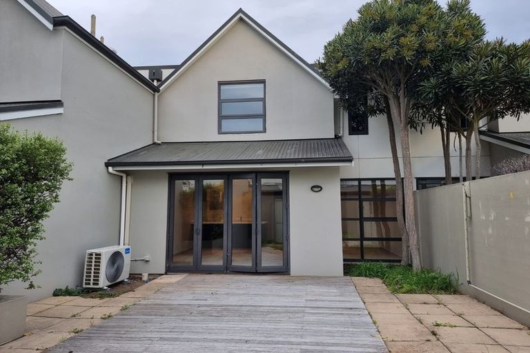 Photo of property in 105c Deans Avenue, Riccarton, Christchurch, 8011