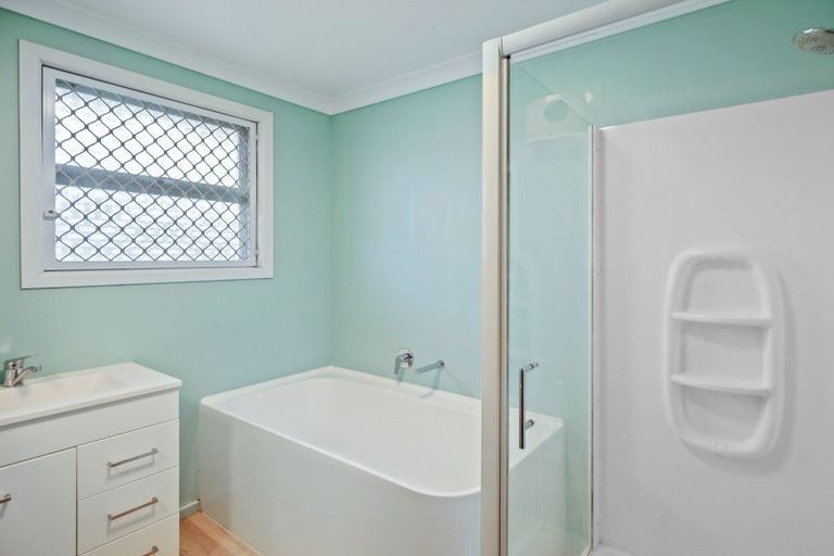 Photo of property in 34 Marlborough Street, Levin, 5510