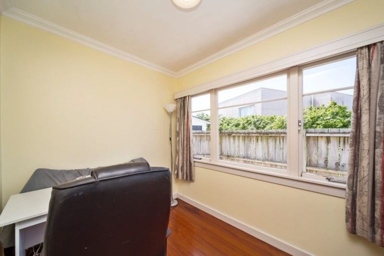 Photo of property in 132 Ngamotu Road, Spotswood, New Plymouth, 4310