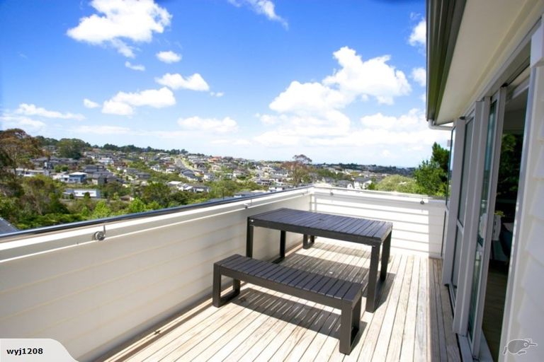 Photo of property in 104 Fairview Avenue, Fairview Heights, Auckland, 0632