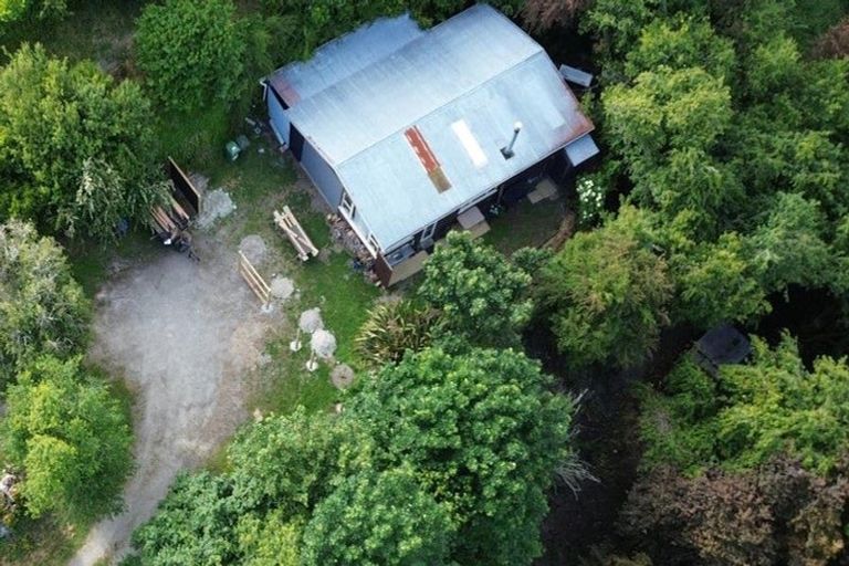 Photo of property in 7 School Road, Kakanui, Oamaru, 9495