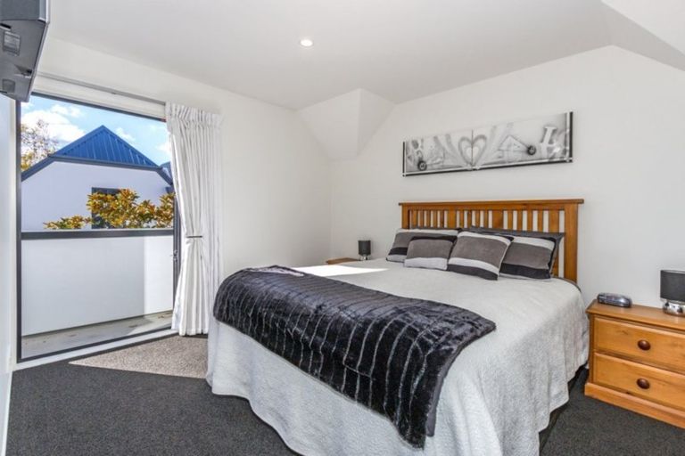 Photo of property in 1/107 Canon Street, Edgeware, Christchurch, 8013